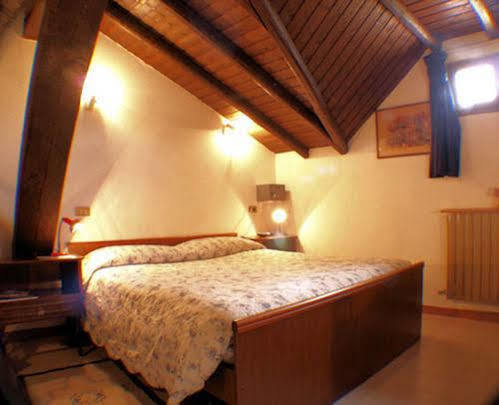 Hotel Rondanino Lanzo D'intelvi Luaran gambar