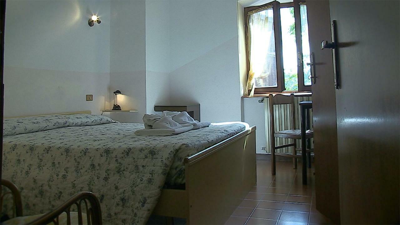 Hotel Rondanino Lanzo D'intelvi Luaran gambar